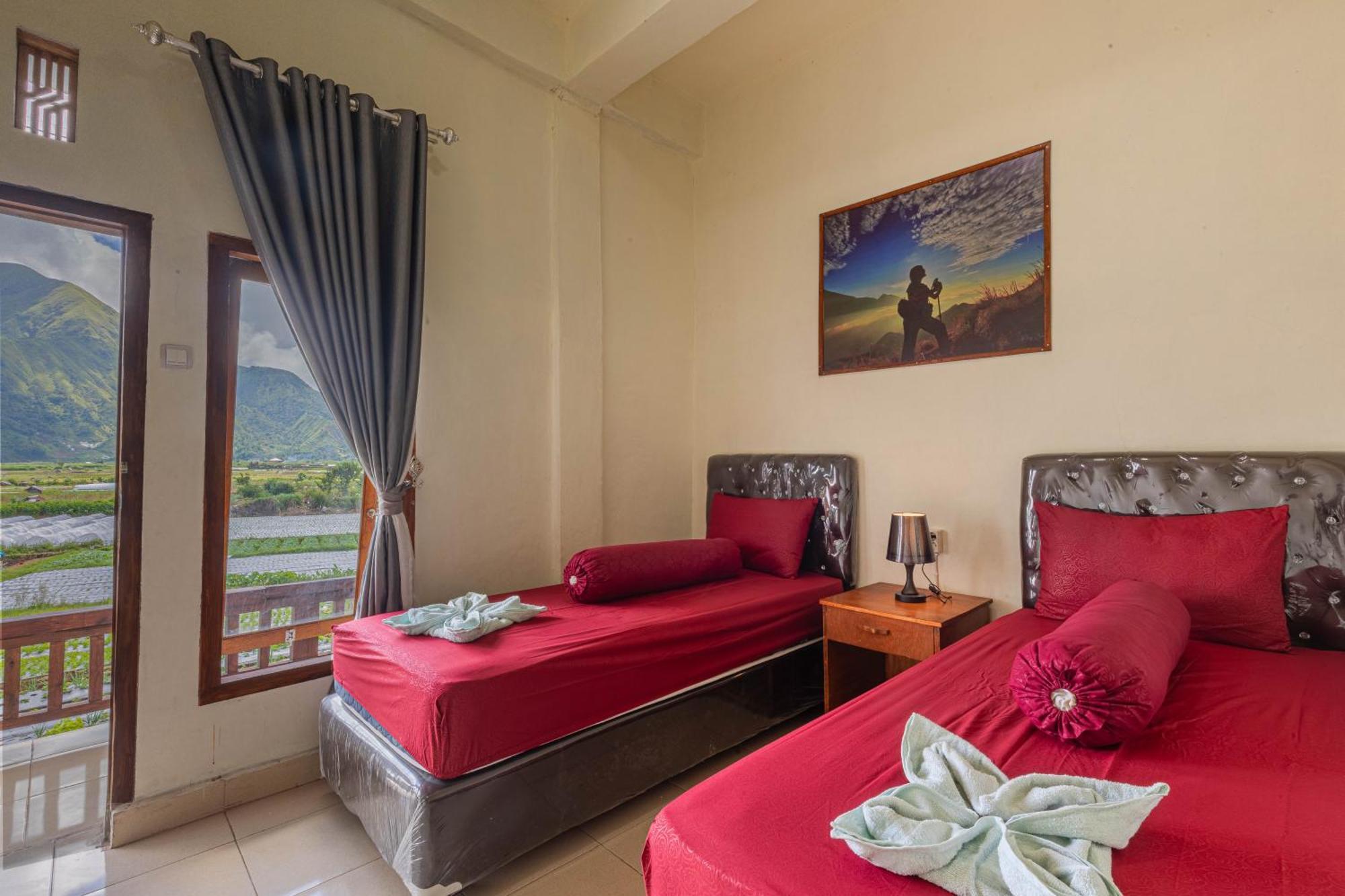 Teras Sawah Guest House Syariah سيمبالون لوانج المظهر الخارجي الصورة