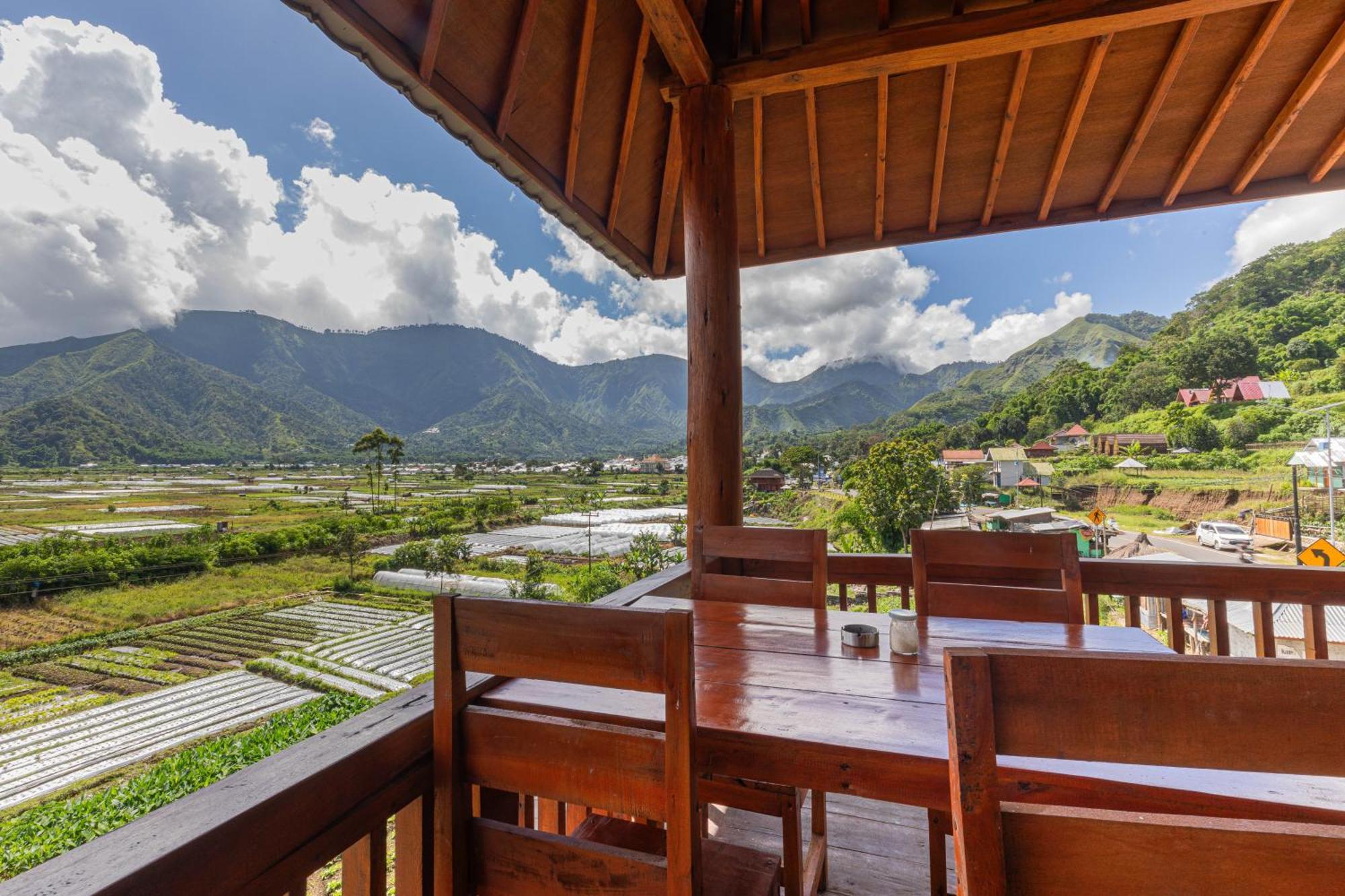 Teras Sawah Guest House Syariah سيمبالون لوانج المظهر الخارجي الصورة